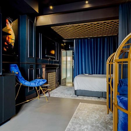 Suite Shibari By Justine Apartments Sobria Elegante Y Pecaminosa Apartamento Turistico En Madrid Rio Экстерьер фото