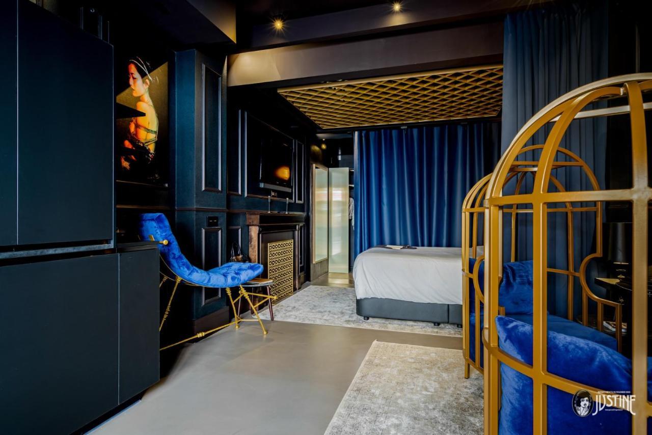 Suite Shibari By Justine Apartments Sobria Elegante Y Pecaminosa Apartamento Turistico En Madrid Rio Экстерьер фото